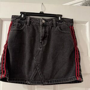 Black and Red Pac Sun Denim Skirt Size S